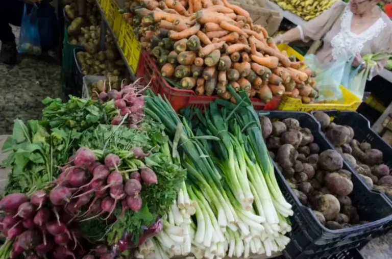 Mercados-Quinta-Crespo-Guacaipuro-28-1-1536x1017-1-860x569