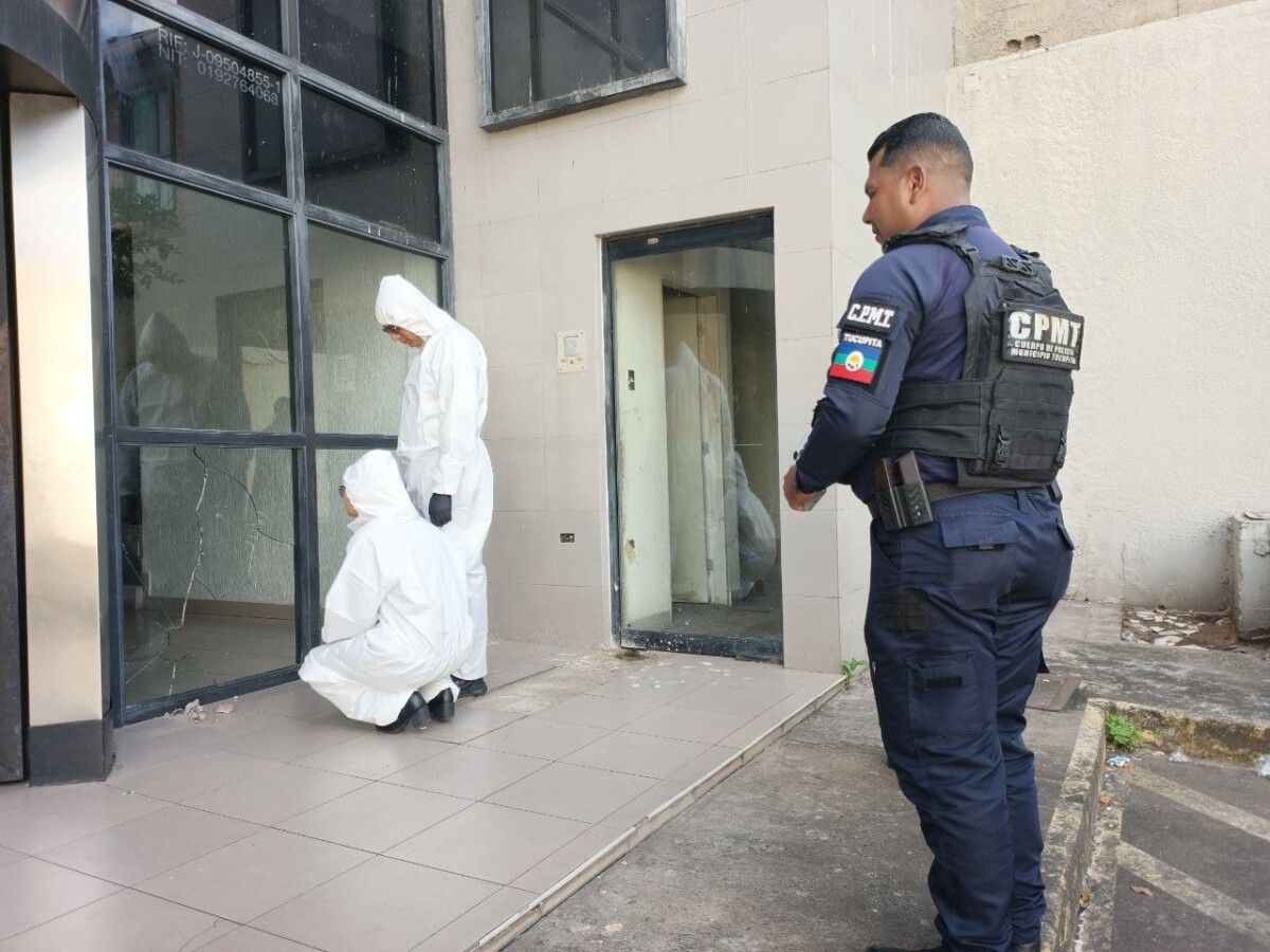 Tucupita: Reportan daños materiales en el Banco Caroní tras presunta pelea